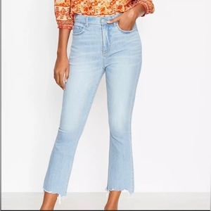 The Loft Curvy High Waist Kick Crop Jeans Size 4